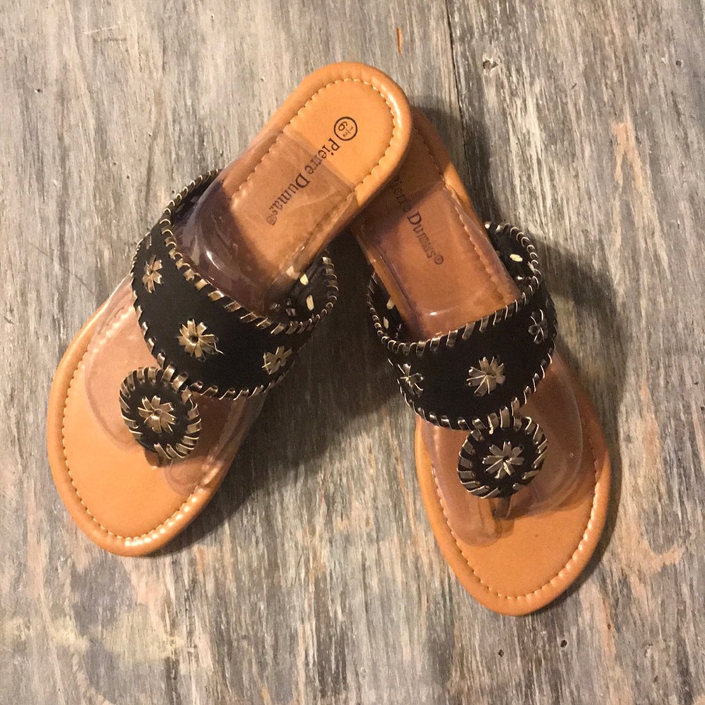 Pierre Dumas Black and Tan Sandals